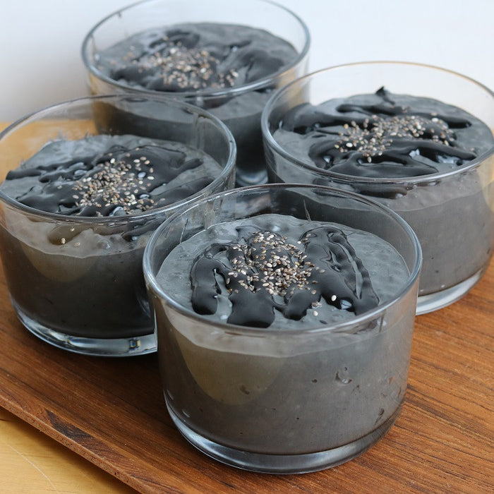 Black Chia Pudding with Greek Yogurt For Your Hair