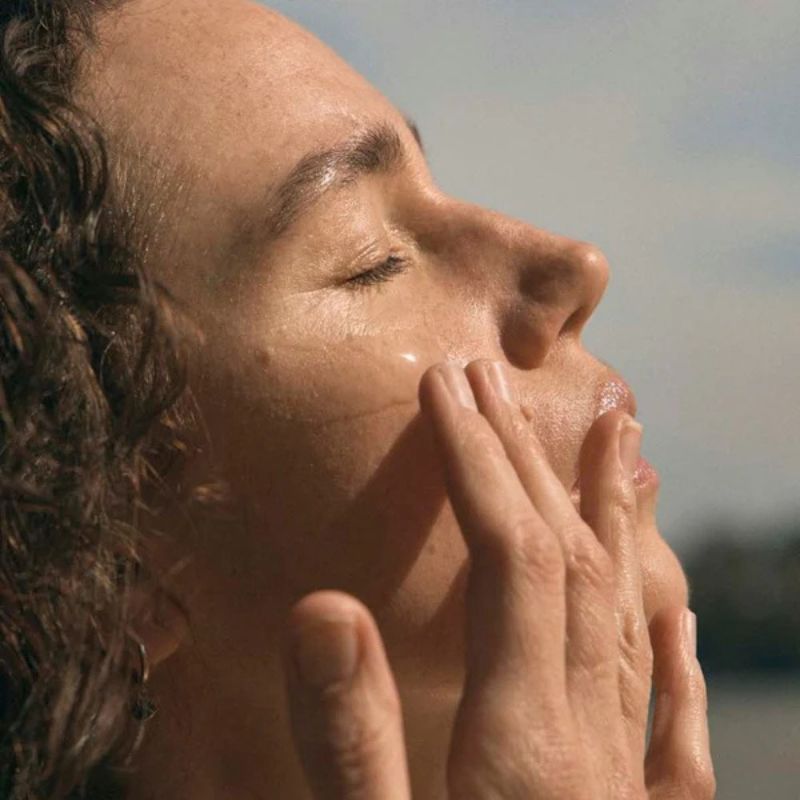 Black Chicken Remedies Hyaluronic Acid Serum - Moisturising Gel - Foodcraft Online Store