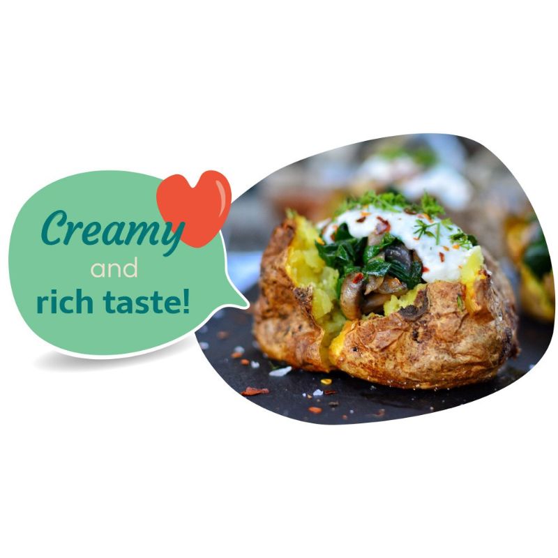 Baked potato withGREEN VIE Vegan Spread Me with Tzatziki Flavour on a white background with a speech bubble saying 'Creamy and rich taste!'.