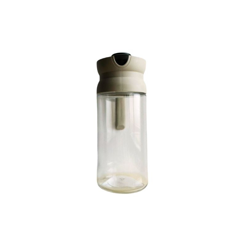 Leak-Proof Glass Oil Dispenser / Liquid Condiment Bottle - 600ml on a white background
