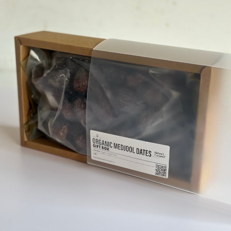 Organic Medjool Dates Gift Box - 1kg - Foodcraft Online Store