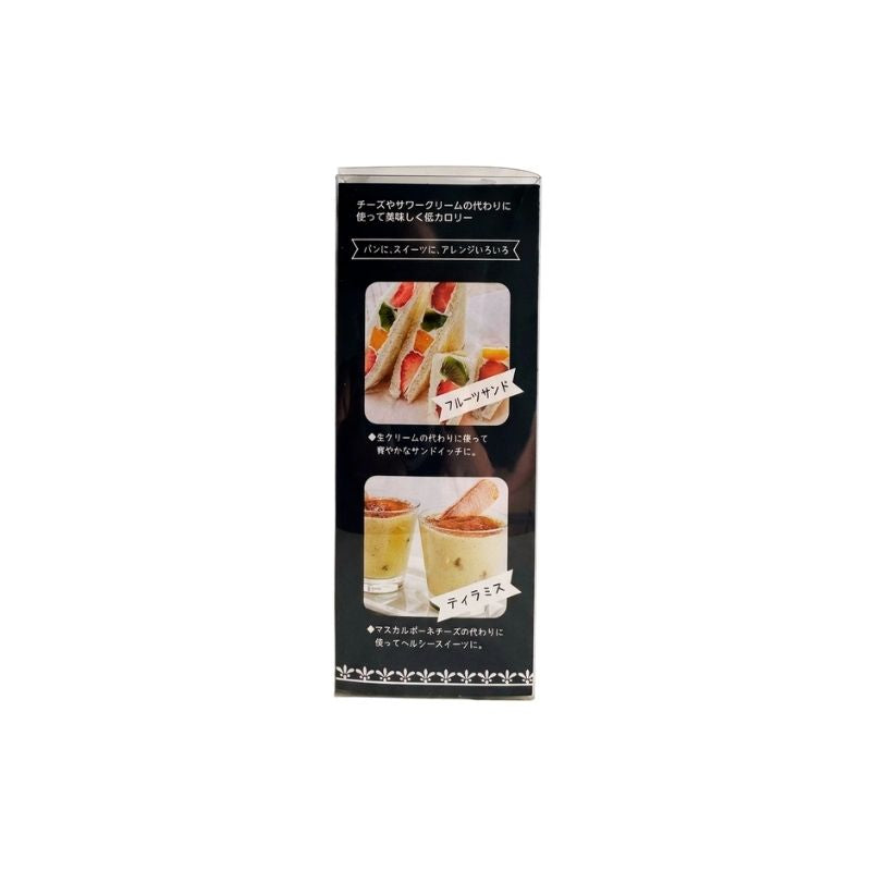 Stainless Steel Greek Yogurt Strainer 希臘優格水濾器 product box with Japanese text and small food/drink photos, centered on a plain white background.