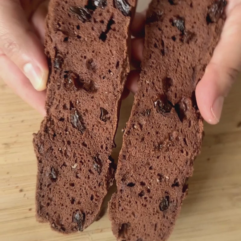 Gluten Free Vegan Tofu Bread Stick with Raisin & Cacao - 3pc
Foodcraft Online Store