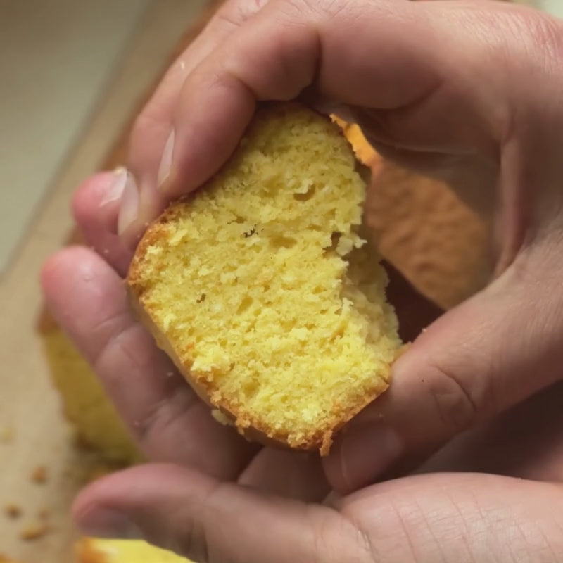 Video of Gluten_Free_Keto_Lemon_Coconut_Cake_600g