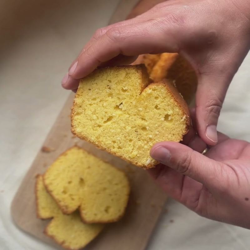 Video of Gluten_Free_Keto_Lemon_Coconut_Cake_600g